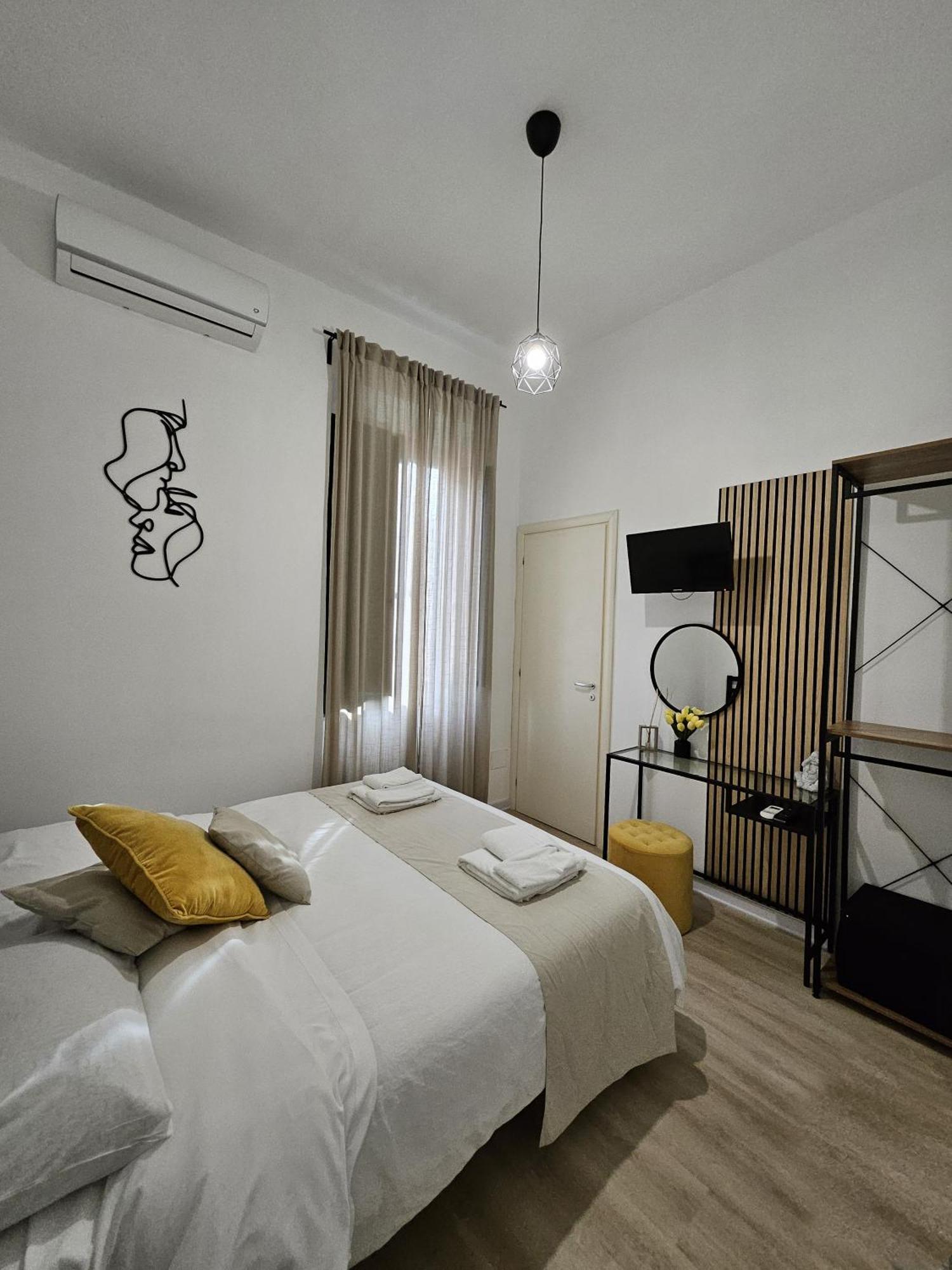B&B Green Stazione Centrale E Centro Reggio Calabria Exterior photo
